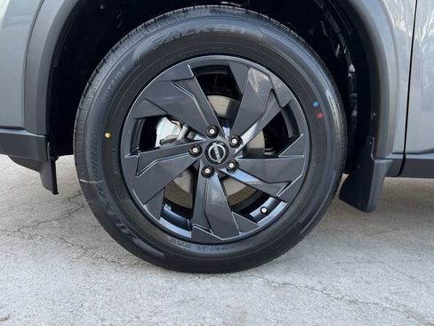 New 2026 Nissan Rogue SV FWD image 11