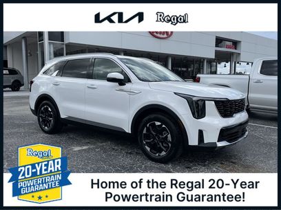New 2025 Kia Sorento S