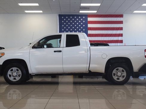 Used 2016 Toyota Tundra SR AWD/4WD image 4
