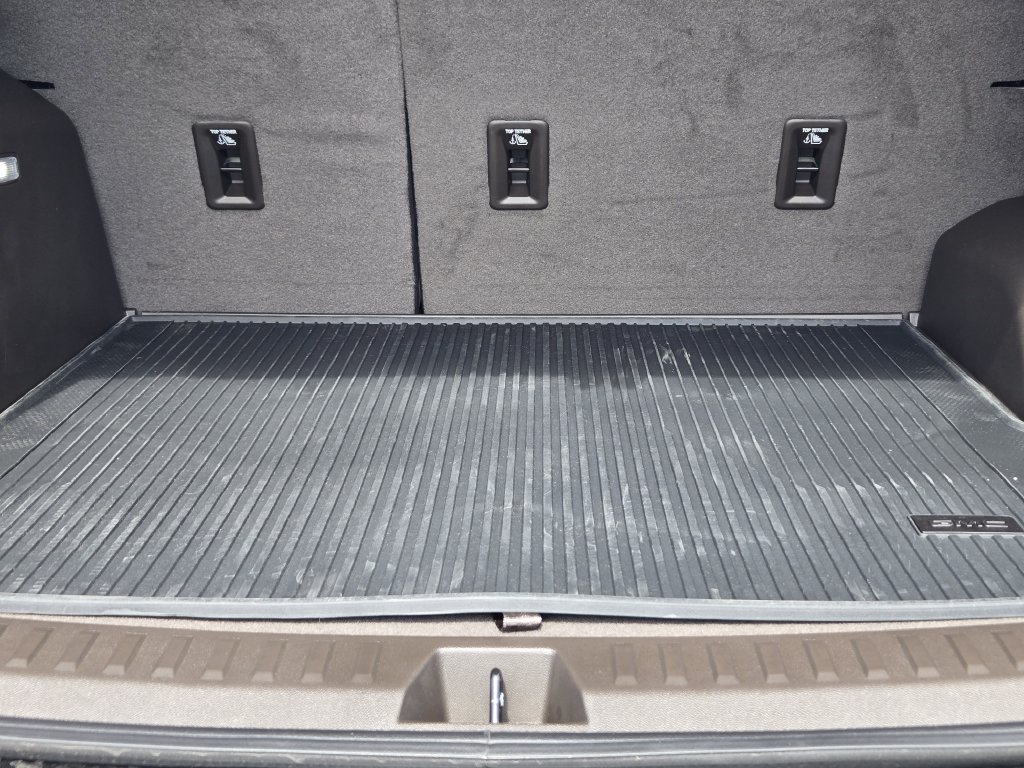 New 2027 GMC Terrain Denali w/ LPO, Floor Liner Package AWD/4WD image 26