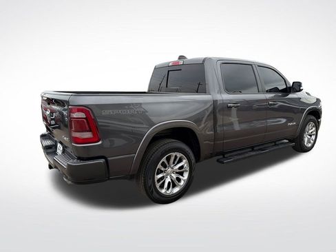 Used 2022 RAM 1500 Laramie AWD/4WD image 5