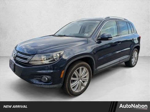 Used 2015 Volkswagen Tiguan SE AWD/4WD image 1