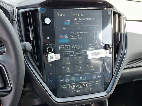 New 2026 Subaru Crosstrek 2.5i Limited AWD/4WD image 3