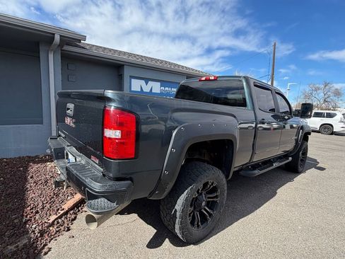 Used 2018 GMC Sierra 2500 SLT w/ Duramax Plus Package image 5