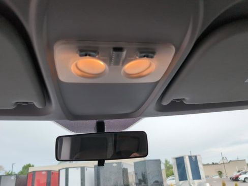 Used 2022 RAM ProMaster City Tradesman FWD image 15