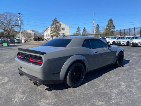 Used 2023 Dodge Challenger SRT Hellcat image 6