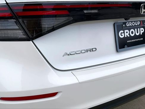 Used 2023 Honda Accord LX image 31