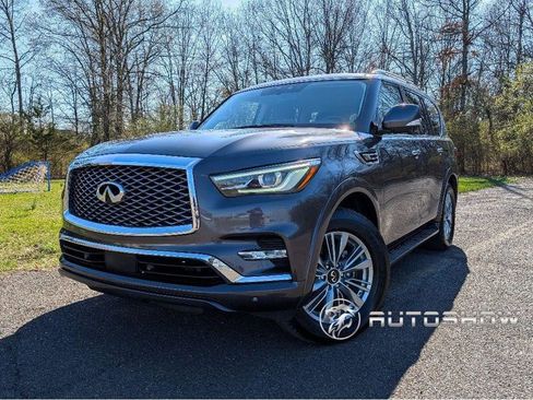 Used 2024 INFINITI QX80 Luxe AWD/4WD image 1