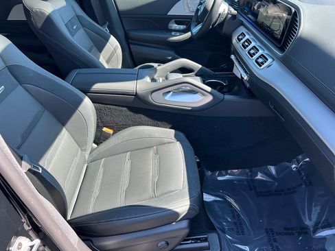 New 2026 Mercedes-Benz GLE 53 AMG 4MATIC Coupe image 14