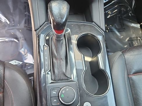 Used 2022 Chevrolet Blazer RS FWD image 18