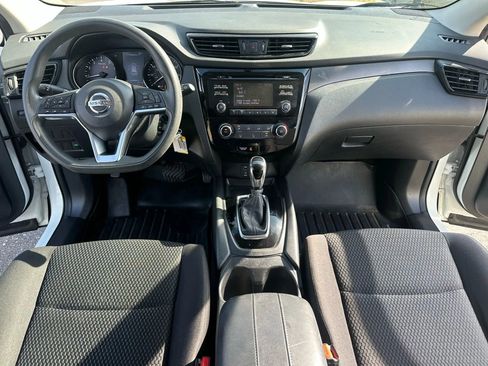 Used 2018 Nissan Rogue Sport S w/ S Appearance Package image 12