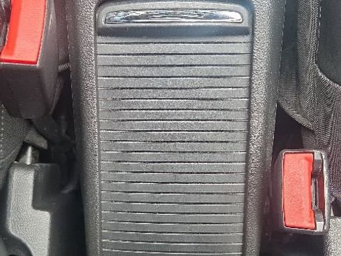 Used 2018 Buick Encore Preferred FWD image 33