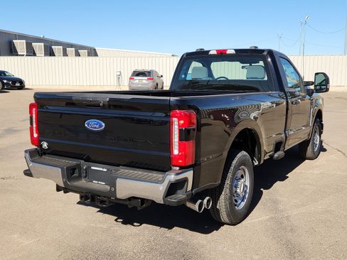 New 2025 Ford F250 XL w/ 360-Degree Camera Package RWD image 4
