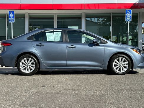 Used 2026 Toyota Corolla LE w/ LE Premium Package FWD image 3