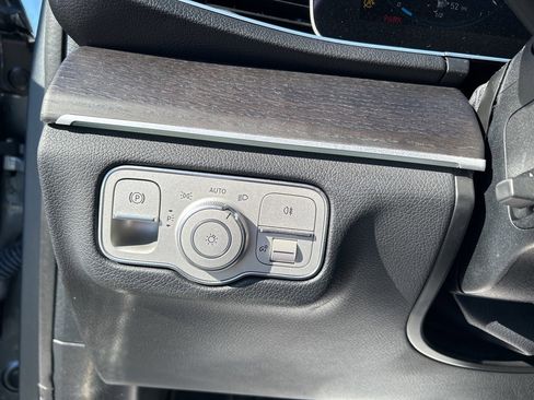 Used 2022 Mercedes-Benz GLE 350 GLE 350 image 12