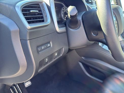 Certified 2024 Nissan Murano SV w/ SV Midnight Edition Package image 14