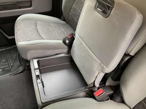 Used 2015 RAM 1500 Big Horn AWD/4WD image 31