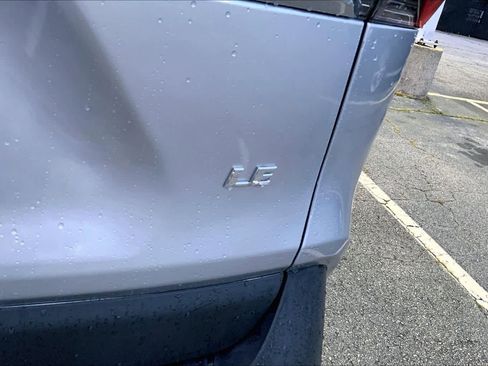 Used 2024 Toyota RAV4 LE FWD image 10