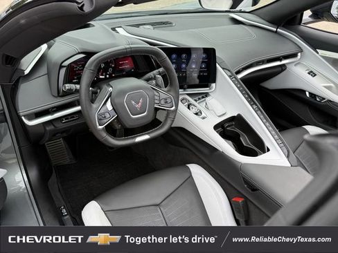 Used 2023 Chevrolet Corvette Z06 RWD image 13