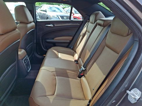 Used 2018 Chrysler 300 Limited w/ Safetytec Plus Group AWD/4WD image 10