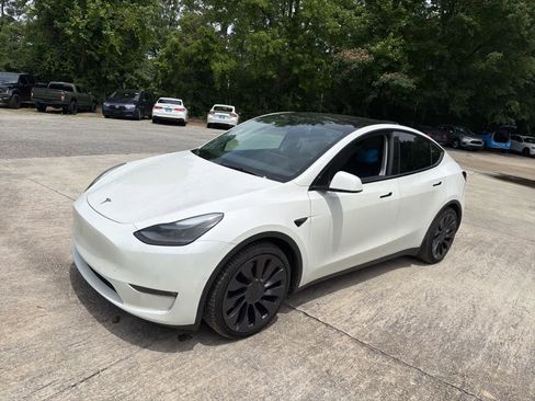 Used 2021 Tesla Model Y Performance AWD/4WD image 5