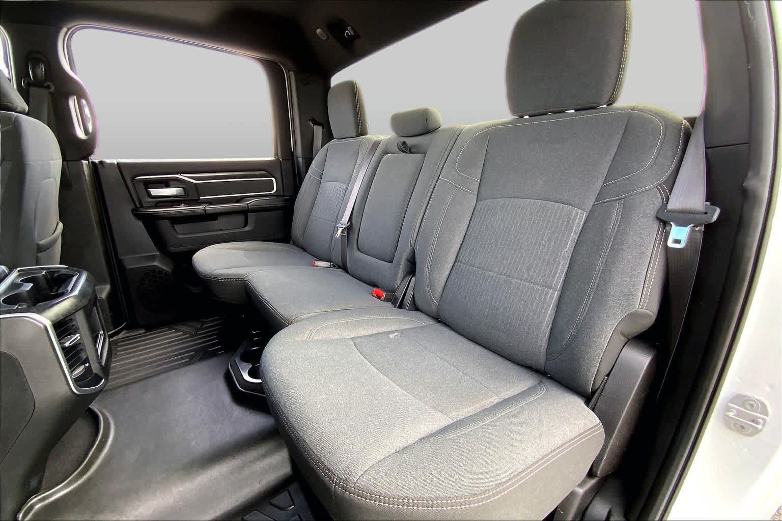Used 2021 RAM 3500 Big Horn w/ Level 1 Equipment Group AWD/4WD image 20