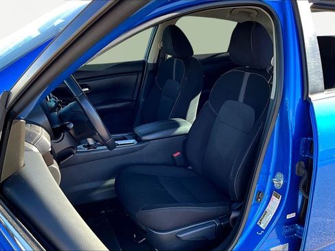 Used 2020 Nissan Sentra SV w/ Trunk Package image 27