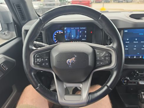 Used 2023 Ford Bronco Everglades AWD/4WD image 20