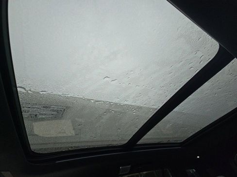 New 2026 Cadillac Vistiq Sport w/ LPO, Floor Liner Package image 32