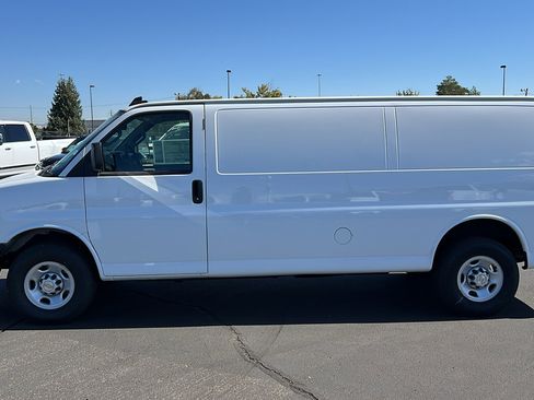 New 2024 Chevrolet Express 2500 Extended w/ Driver Convenience Package RWD image 8