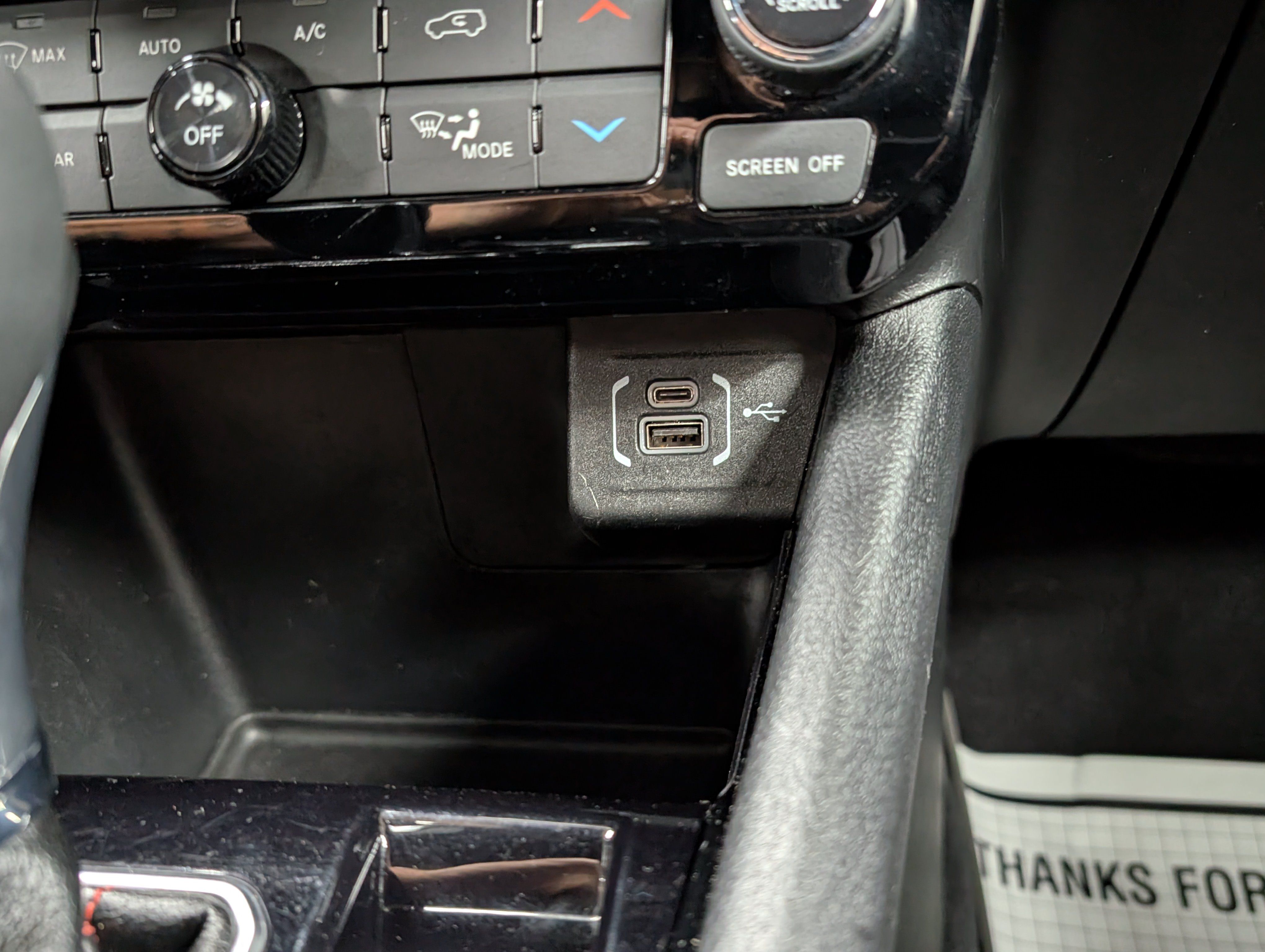 Used 2024 Jeep Compass Trailhawk AWD/4WD image 16