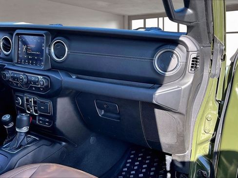 Used 2022 Jeep Wrangler Unlimited Sahara w/ LED Lighting Group image 25