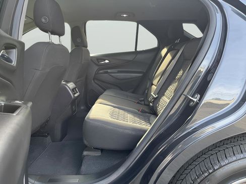Used 2022 Chevrolet Equinox LT image 9
