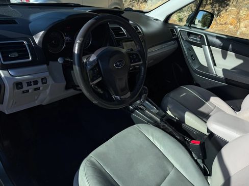 Used 2016 Subaru Forester 2.5i Limited AWD/4WD image 14