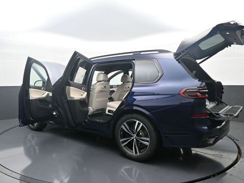 New 2026 BMW X5 M60i AWD/4WD image 5