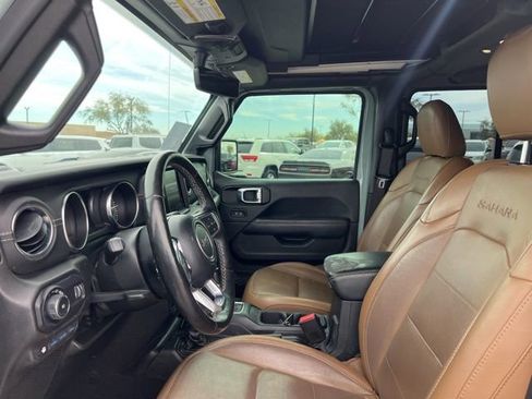 Used 2023 Jeep Wrangler Unlimited Sahara w/ Cold Weather Group image 27