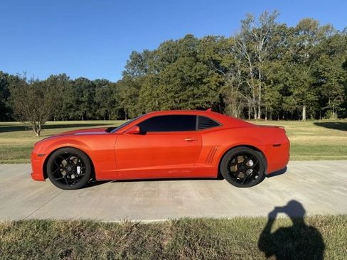 Used 2012 Chevrolet Camaro SS w/ RS Package image 4