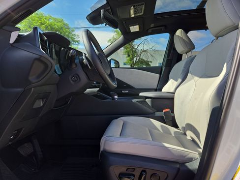 New 2026 Lexus TX 350 AWD image 16