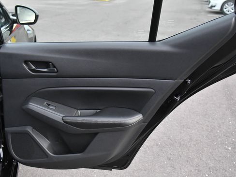 Used 2024 Nissan Altima 2.5 SV image 37