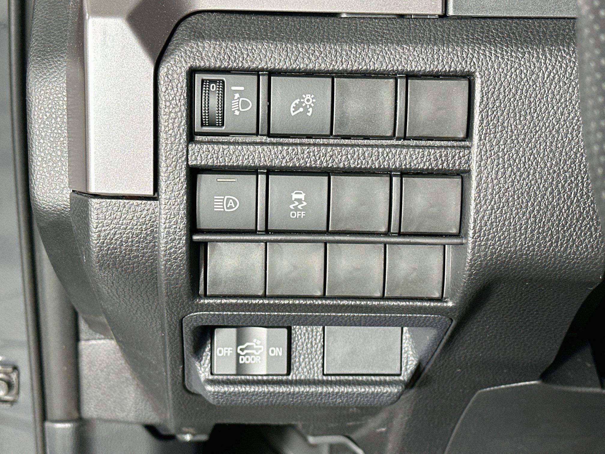 Used 2026 Toyota Tacoma SR5 RWD image 17
