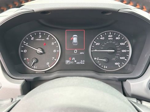 Used 2025 Subaru Crosstrek 2.5i Limited w/ Popular Package #3A image 38