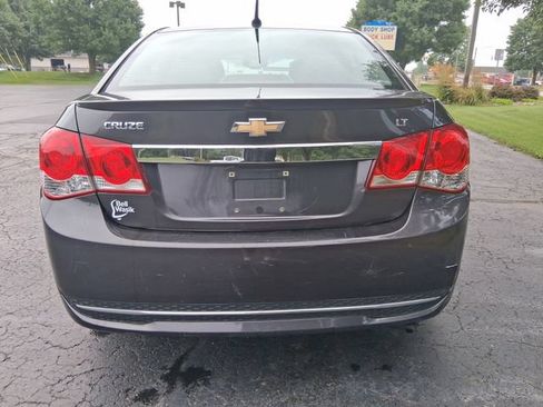 Used 2014 Chevrolet Cruze LT w/ All-Star Edition FWD image 4