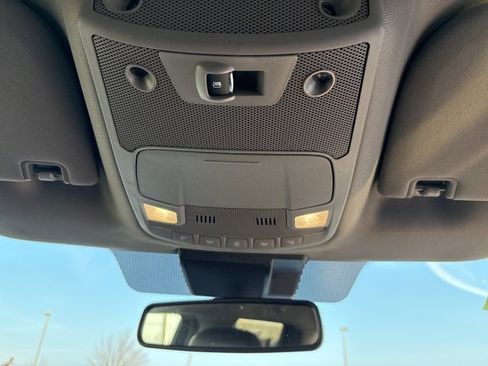 Used 2020 Ford F250 Lariat image 10