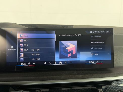 Used 2027 BMW X7 xDrive40i AWD/4WD image 28