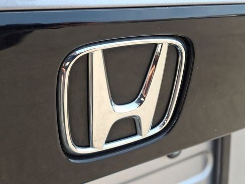Used 2023 Honda Accord EX-L image 30