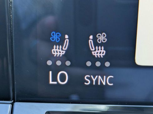 Certified 2026 Volkswagen Atlas SEL Premium R-Line AWD/4WD image 25