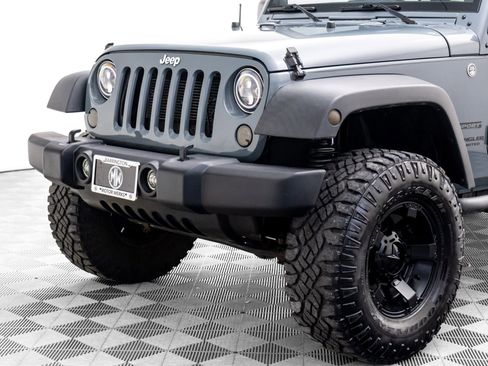 Used 2014 Jeep Wrangler Unlimited Sport AWD/4WD image 40