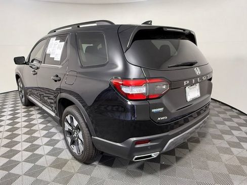 Used 2026 Honda Pilot Elite image 4
