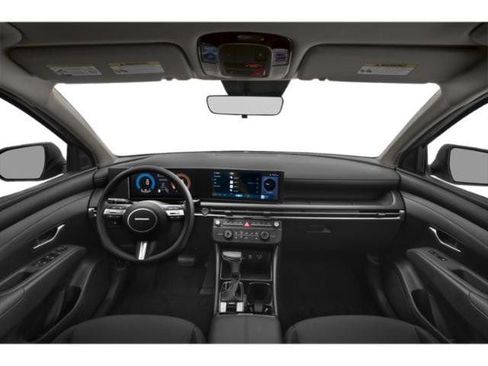 Used 2025 Hyundai Tucson SE FWD image 10
