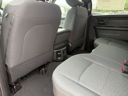 New 2026 RAM 2500 Tradesman AWD/4WD image 32